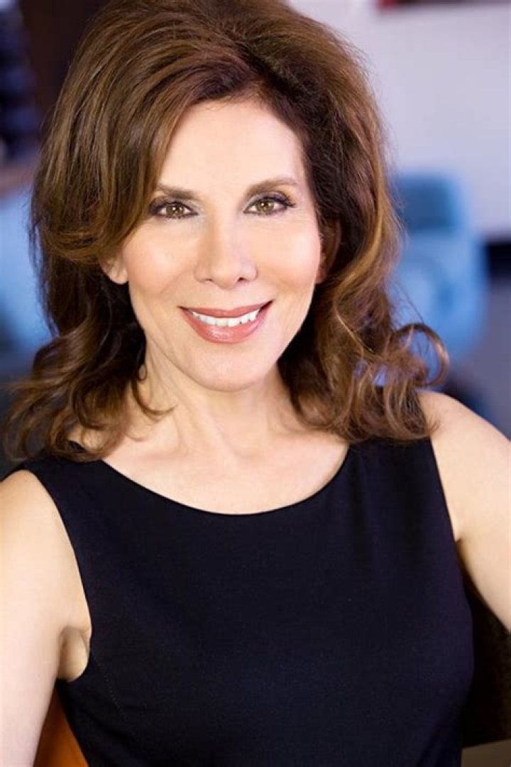 Anne De Salvo Biography, Age, Height, Husband, Net Worth, Family