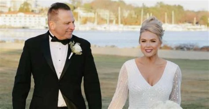 Cammy MacGregor Biography, Age, Height, Husband, Net Worth, Family