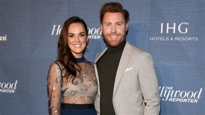 Erin Cahill Biography, Age, Height, Husband, Net Worth, Family