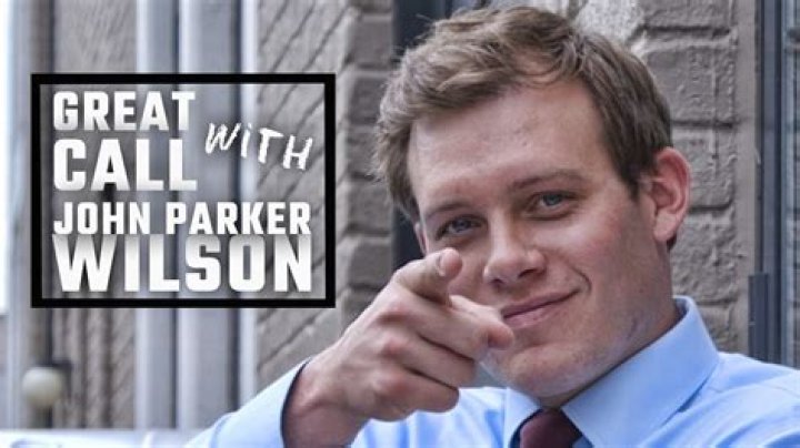 John Parker Wilson biografía, edad, altura, esposo, net worth, familia