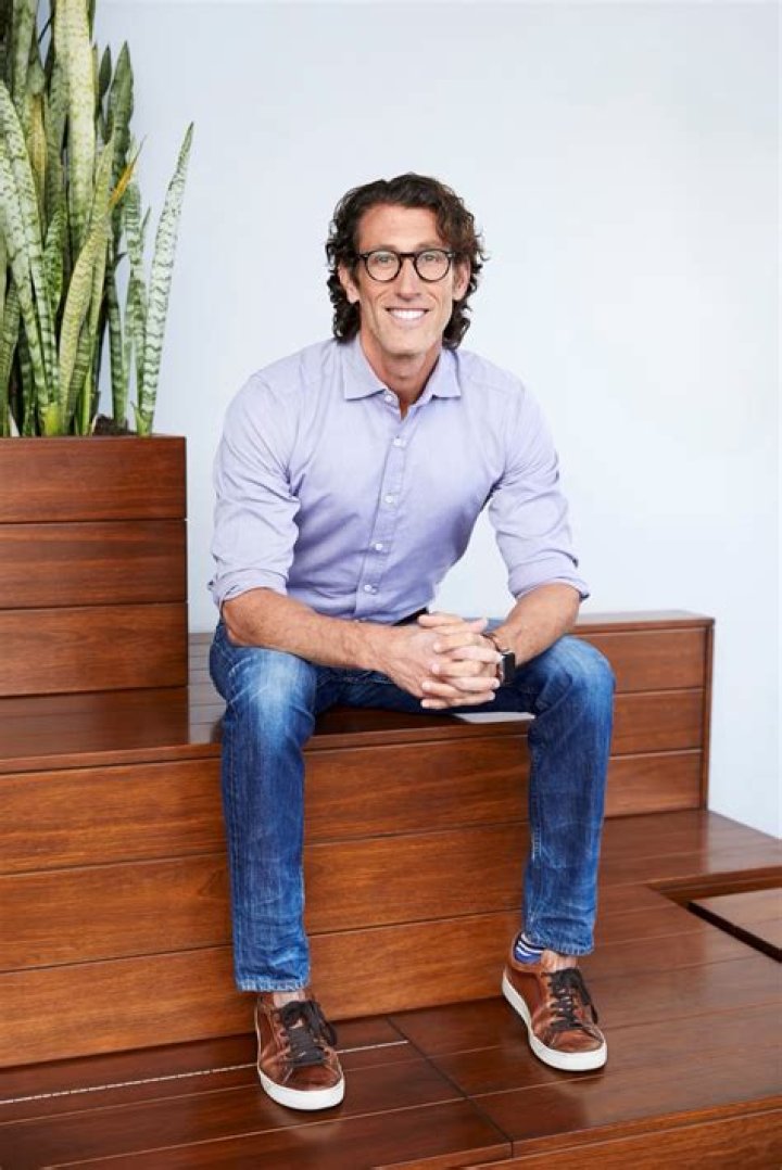 Richard Dickson Biography, Age, Height, Wife, Net Worth, Family