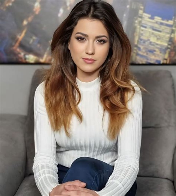 Valentina Biography, Age, Height, Husband, Net Worth, Family