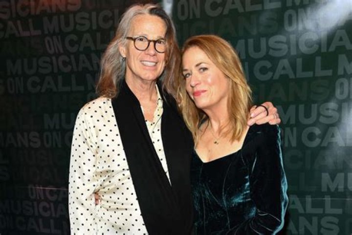 Vicki Peterson biografía, edad, altura, esposa, net worth, familia